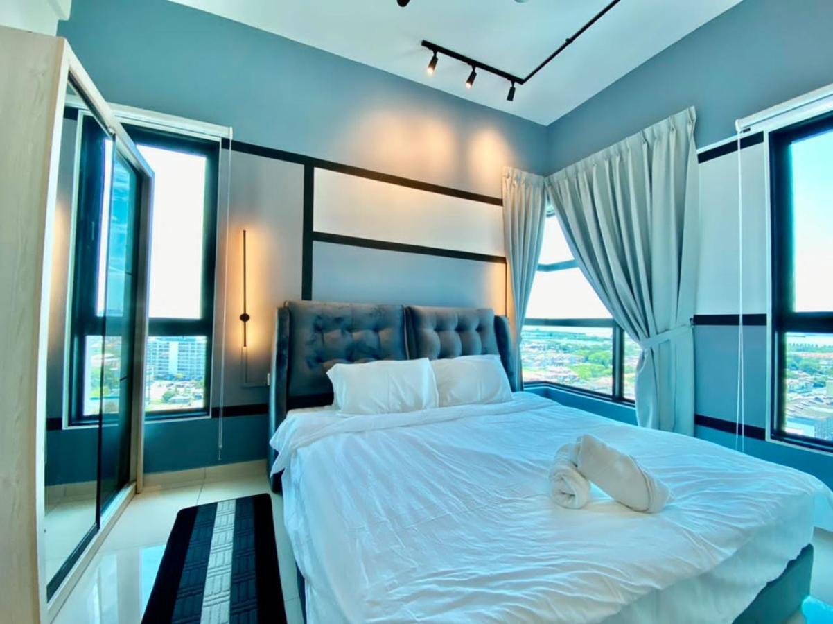 Melaka Ong Kim Wee Residences By Stayrene ภายนอก รูปภาพ